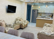 İcarəyə verilir 3 otaqlı 134 m2 yeni tikili 28 May m.