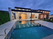 Satılır 5 otaqlı 230 m2 həyət evi Mərdəkan