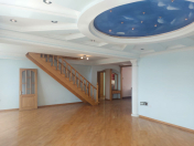 Satılır 7 otaqlı 250 m2 yeni tikili Bakı