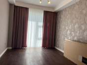 İcarəyə verilir 3 otaqlı 128 m2 yeni tikili Ağ şəhər