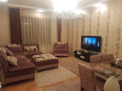 Satılır 3 otaqlı 90 m2 yeni tikili Nizami m.