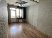 Satılır 3 otaqlı 100 m2 yeni tikili 8 Noyabr m.