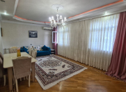 İcarəyə verilir 3 otaqlı 100 m2 köhnə tikili 28 May m.