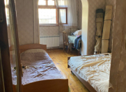 Satılır 3 otaqlı 70 m2 köhnə tikili Y.Günəşli
