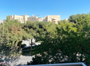 İcarəyə verilir 3 otaqlı 90 m2 köhnə tikili Elmlər Akademiyası m.