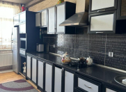 Satılır 3 otaqlı 155 m2 yeni tikili Bakıxanov