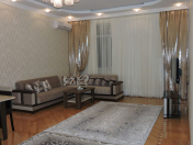 İcarəyə verilir 4 otaqlı 200 m2 yeni tikili Avropa otel