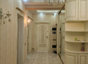 Satılır 3 otaqlı 160 m2 yeni tikili 28 May m.