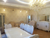 Satılır 3 otaqlı 165 m2 yeni tikili 4 mkr