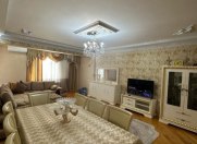 İcarəyə verilir 3 otaqlı 125 m2 yeni tikili Xırdalan