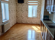 Satılır 1 otaqlı 57 m2 yeni tikili Xalqlar Dostluğu m.