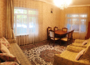 Satılır 4 otaqlı 95 m2 köhnə tikili 8 mkr