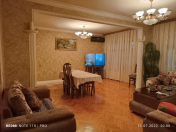 Satılır 5 otaqlı 120 m2 köhnə tikili Əhmədli m.