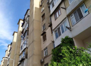 Satılır 2 otaqlı 60 m2 köhnə tikili Əhmədli