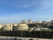 Satılır 4 otaqlı 180 m2 yeni tikili Zərifə Əliyeva adına park