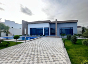 Satılır 4 otaqlı 220 m2 bağ evi Şüvəlan Park ticarət mərkəzi
