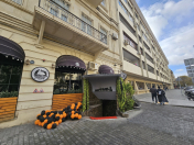 Satılır 3 otaqlı 144 m2 obyekt Səbail r.