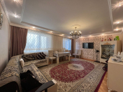 Satılır 3 otaqlı 99 m2 köhnə tikili Badamdar