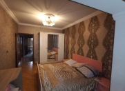 Satılır 3 otaqlı 90 m2 köhnə tikili 9 mkr