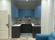 İcarəyə verilir 3 otaqlı 85 m2 yeni tikili Nizami m.