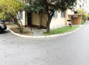 Satılır 4 otaqlı 100 m2 köhnə tikili 8 mkr