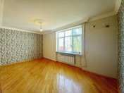 Satılır 2 otaqlı 60 m2 köhnə tikili Bakıxanov