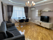 İcarəyə verilir 3 otaqlı 130 m2 yeni tikili Şah İsmayıl Xətai m.