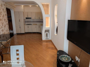 Satılır 3 otaqlı 100 m2 yeni tikili 8 Noyabr m.