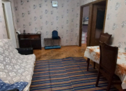 Satılır 3 otaqlı 50 m2 köhnə tikili Neftçilər m.