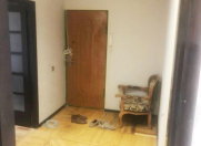 Satılır 3 otaqlı 90 m2 köhnə tikili 9 mkr
