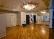 Satılır 4 otaqlı 230 m2 yeni tikili 3 mkr