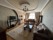 Satılır 3 otaqlı 134 m2 yeni tikili Neftçilər m.