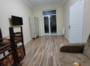 Satılır 1 otaqlı 41 m2 yeni tikili İnşaatçılar m.