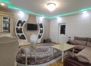 Satılır 3 otaqlı 133 m2 yeni tikili 8 Noyabr m.