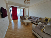 İcarəyə verilir 3 otaqlı 106 m2 yeni tikili Tibb Universiteti