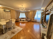 Satılır 3 otaqlı 127 m2 yeni tikili 8 mkr