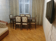 İcarəyə verilir 2 otaqlı 60 m2 köhnə tikili Həzi Aslanov m.