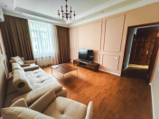 İcarəyə verilir 2 otaqlı 60 m2 köhnə tikili Sahil m.