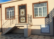 Satılır 3 otaqlı 78 m2 həyət evi Saray