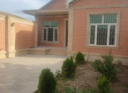 Satılır 3 otaqlı 110 m2 həyət evi Heydər Əliyev Mərkəzi