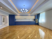 Satılır 4 otaqlı 145 m2 yeni tikili İnşaatçılar m.