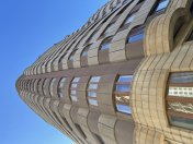 İcarəyə verilir 3 otaqlı 150 m2 yeni tikili Azadlıq prospekti m.