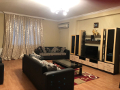 Satılır 3 otaqlı 127 m2 yeni tikili Nizami m.