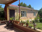 Satılır 3 otaqlı 100 m2 həyət evi Qəbələ