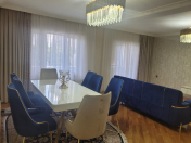 Satılır 4 otaqlı 150 m2 köhnə tikili 9 mkr