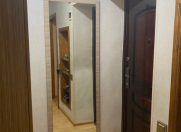 Satılır 2 otaqlı 50 m2 köhnə tikili Xalqlar Dostluğu m.