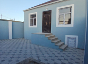 Satılır 3 otaqlı 90 m2 həyət evi Binə