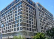 Satılır 3 otaqlı 104 m2 yeni tikili 28 May m.