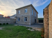 Satılır 6 otaqlı 3.5 m2 həyət evi Koroğlu Parkı