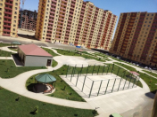 Satılır 2 otaqlı 81 m2 yeni tikili Saray